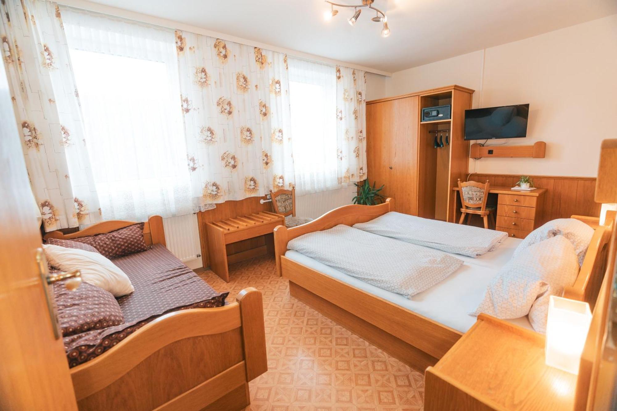 Gasthaus Bauer Grafenschlag Εξωτερικό φωτογραφία